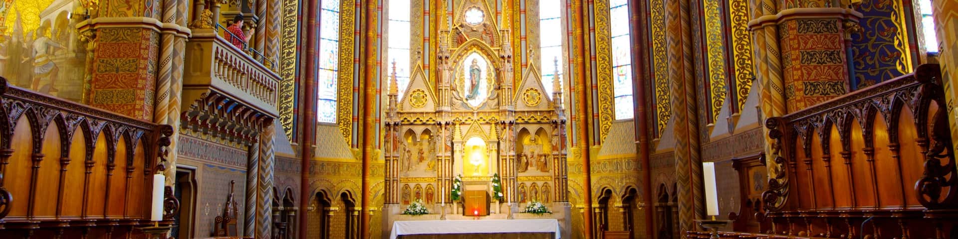 Matthias Church featuring religious aspects, a church or cathedral and interior views