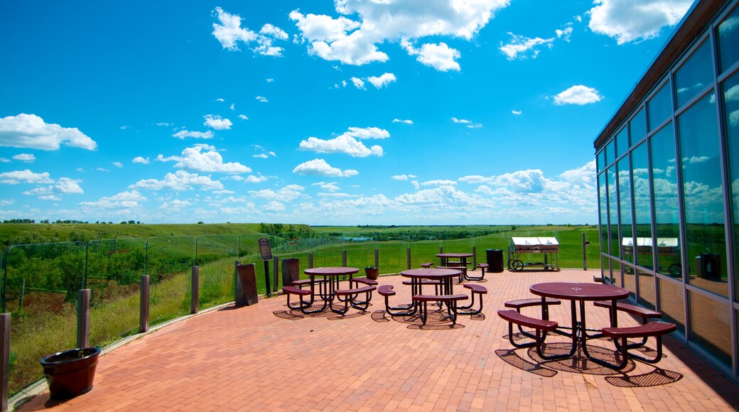 Wanuskewin Heritage Park featuring modern architecture and a park
