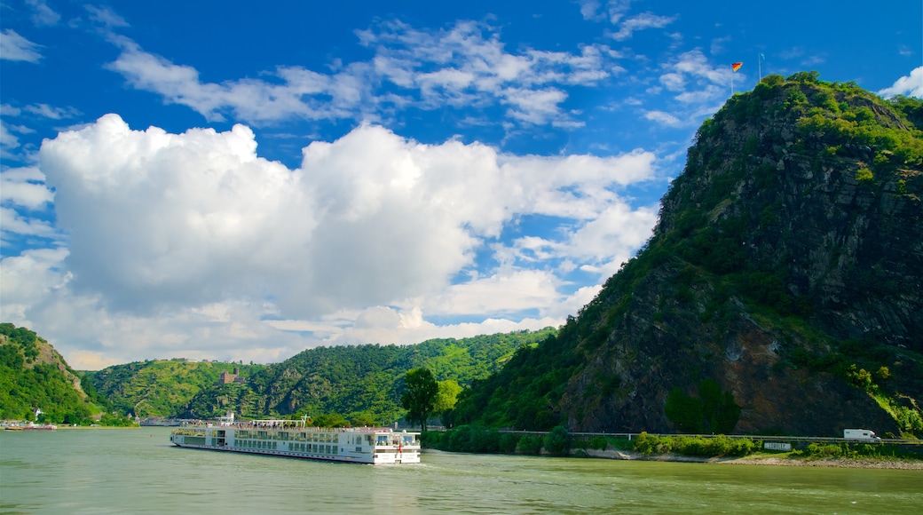 Sankt Goarshausen featuring a river or creek, cruising and mountains