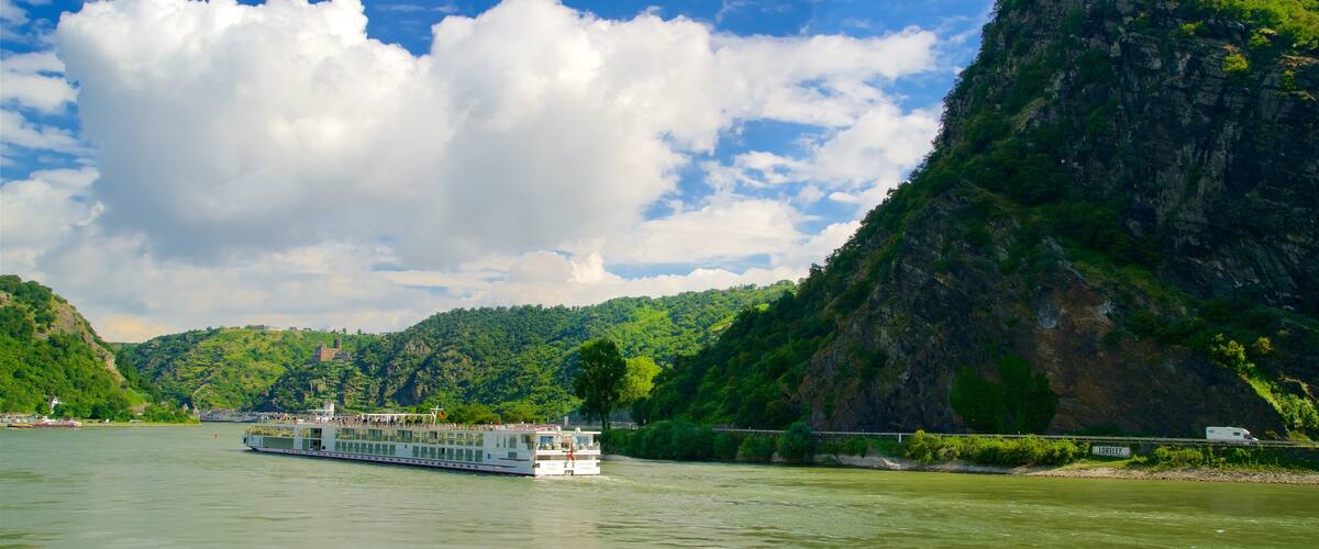 Sankt Goarshausen featuring a river or creek, cruising and mountains