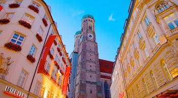 Kreuzviertel featuring heritage architecture and a city