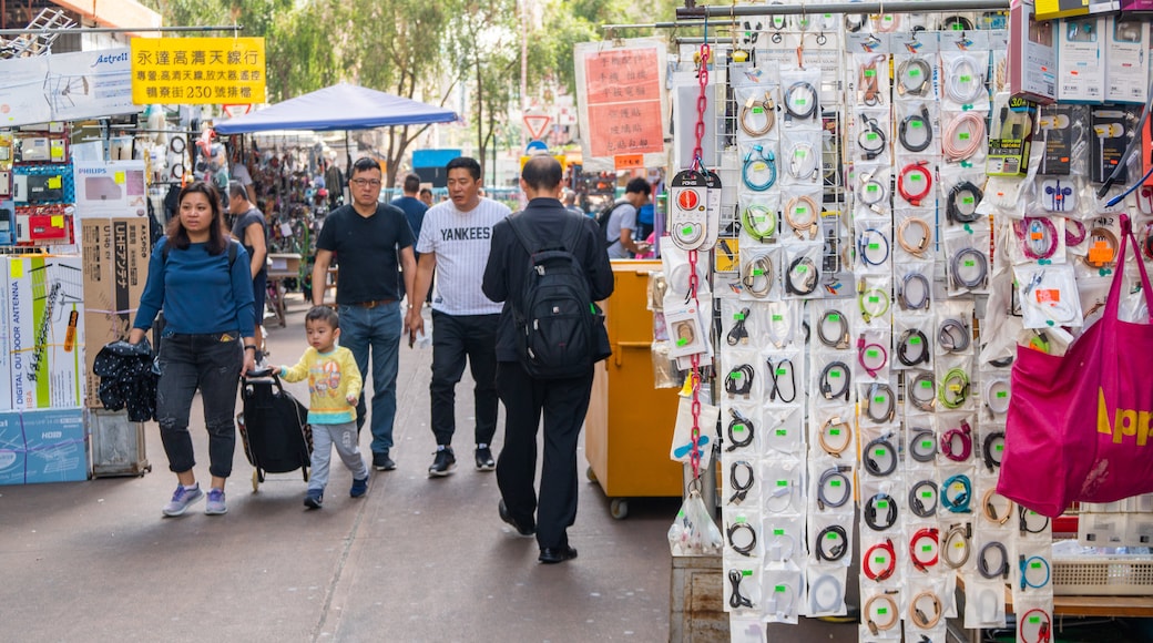 Pasar Jalan Apliu