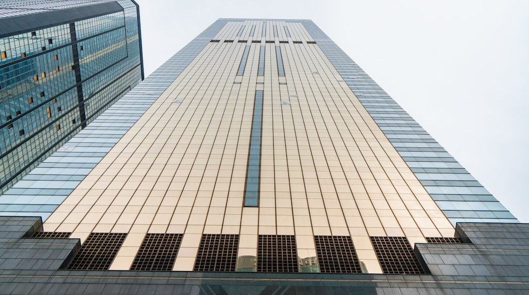 Central Plaza showing a skyscraper