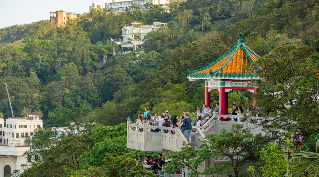 Lion\'s Pavilion which includes landscape views, heritage elements and views