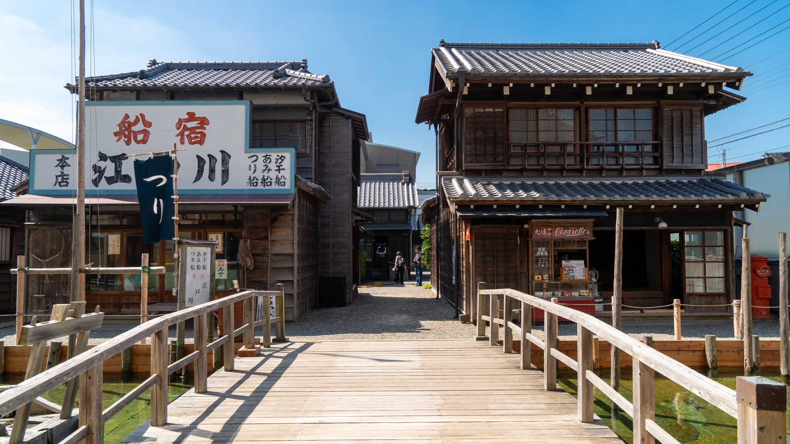 Urayasu showing a bridge and heritage elements