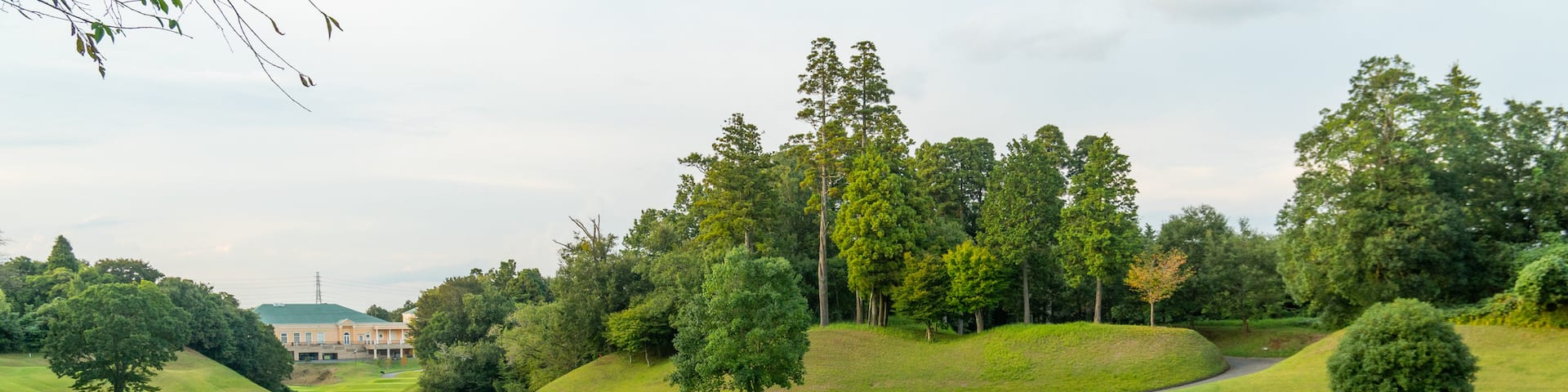 Taiheiyo Club Narita Course featuring landscape views and golf