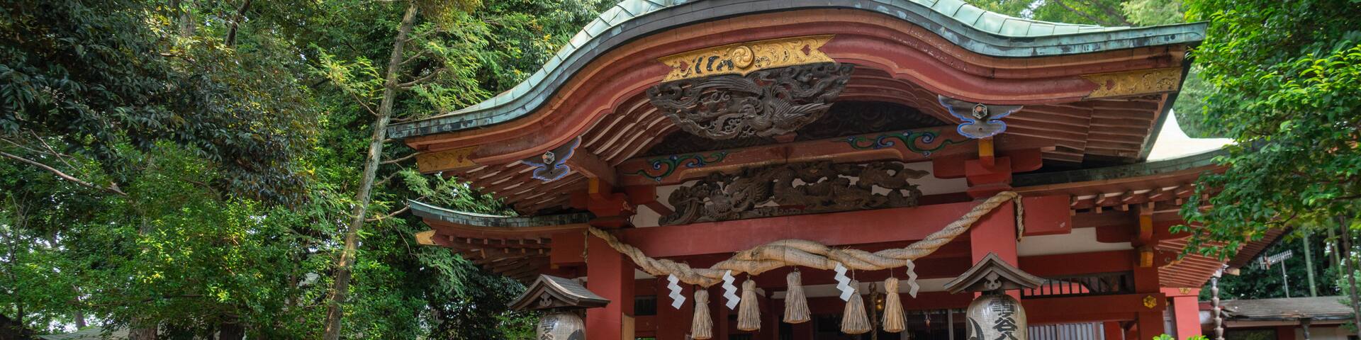 Yukigaya Hachiman Shrine which includes heritage elements