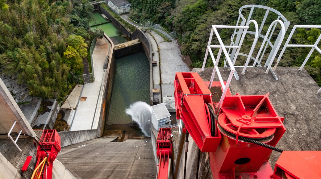 Lake Ishitegawa Dam