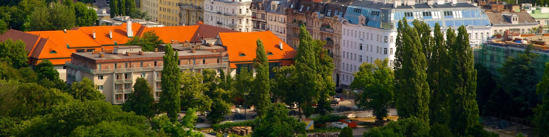 Wiener Prater featuring a city
