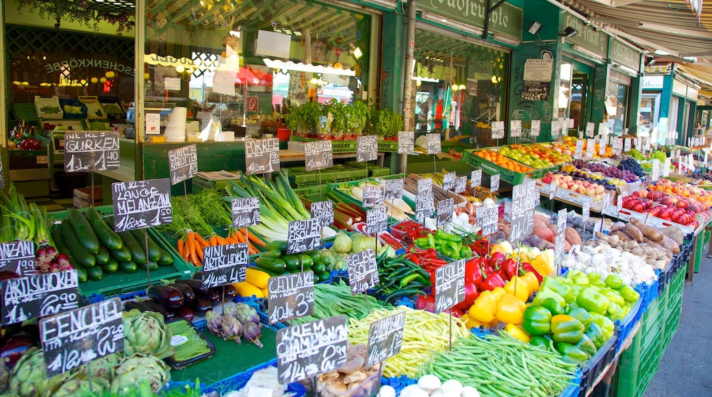 Naschmarkt mit einem Märkte, Speisen und Beschilderung