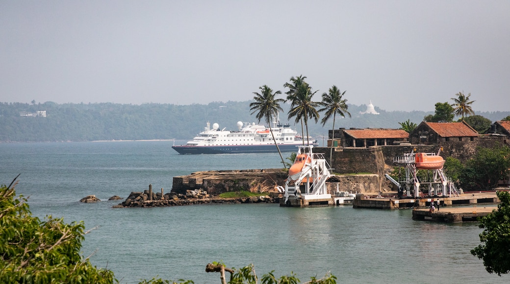 Dutch Fort featuring cruising and a bay or harbor