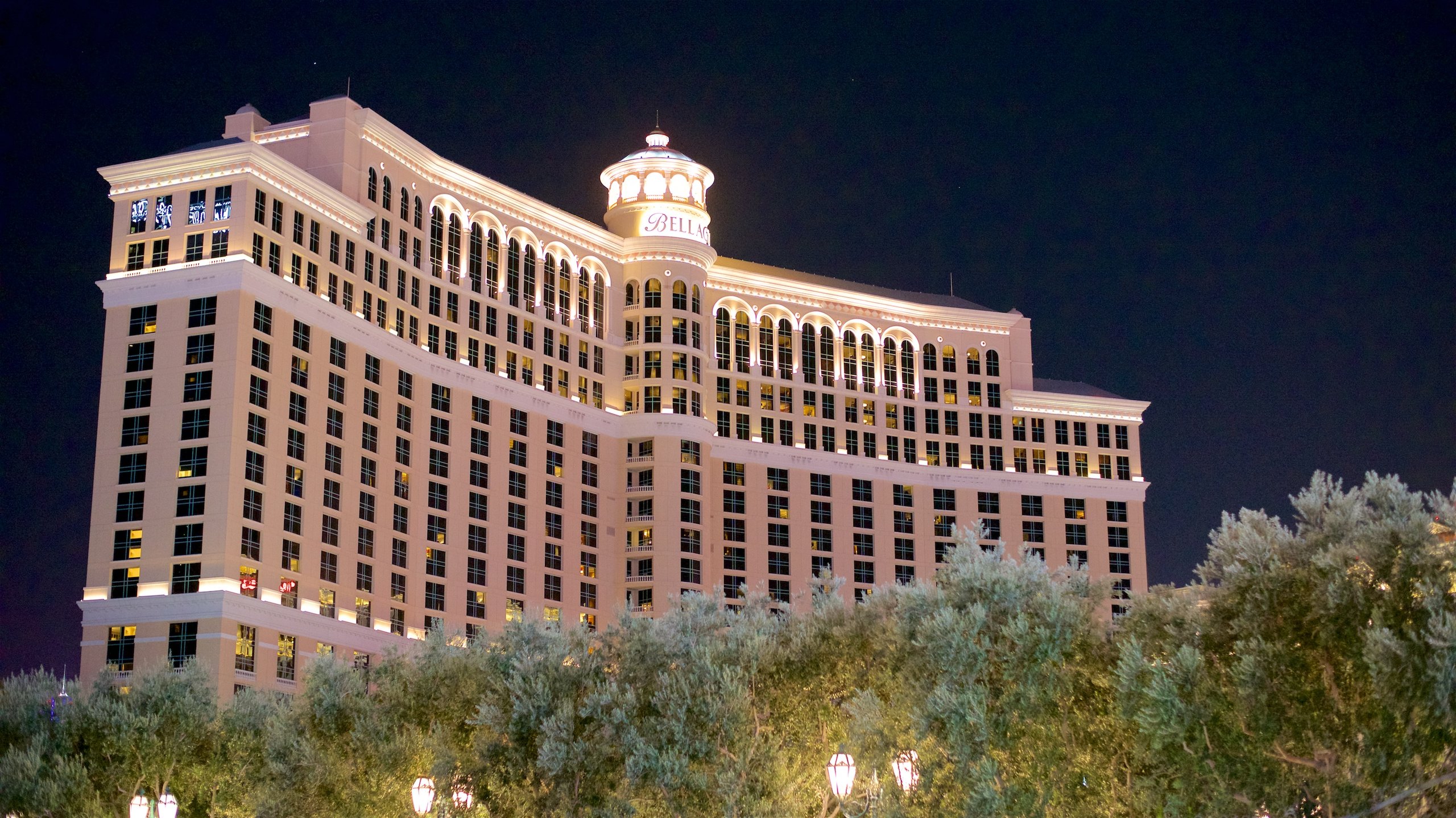 Top Hotels in Las Vegas, NV from $17 - Expedia