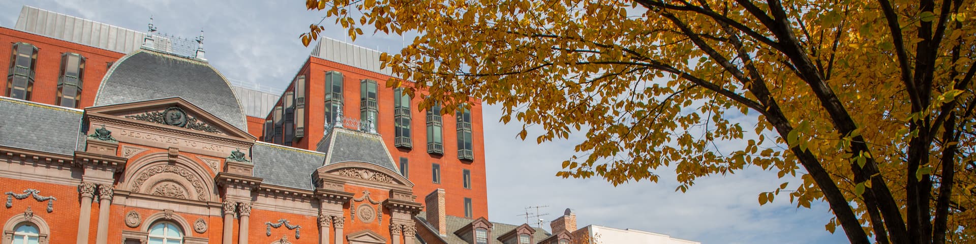 Renwick Gallery which includes heritage elements and street scenes