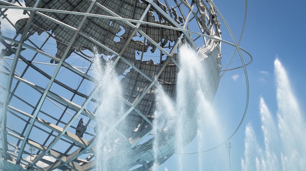 Globe en acier Unisphere