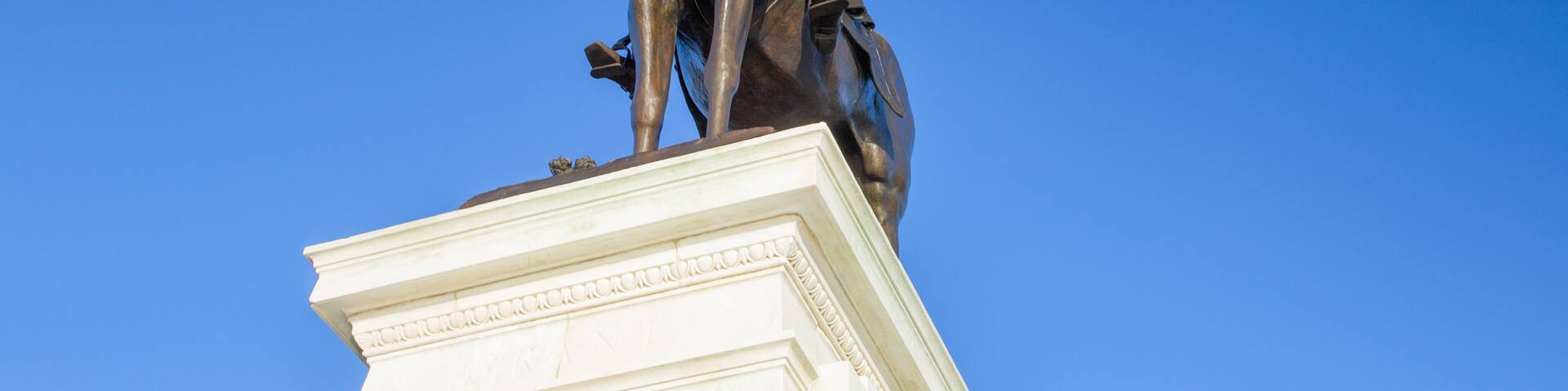 Ulysses S. Grant Memorial which includes a statue or sculpture