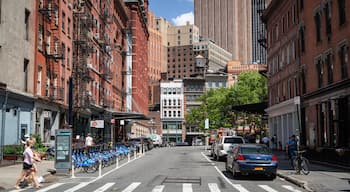 Tribeca featuring street scenes and a city