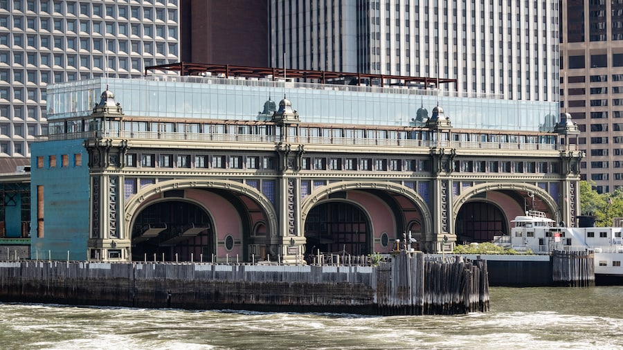 Staten Island Ferry Whitehall Terminal