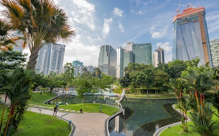 Sex guide Kuala Lumpur Call girl Kuala Lumpur