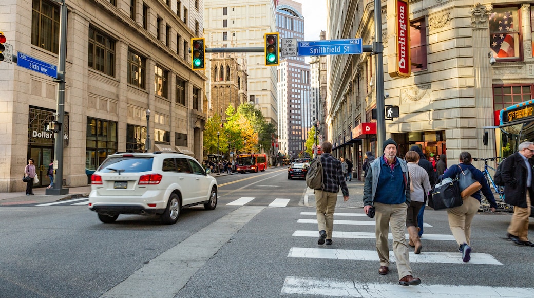 Downtown Pittsburgh which includes a city and street scenes