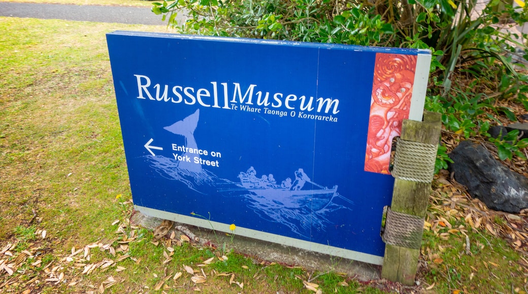 Russell Museum showing signage