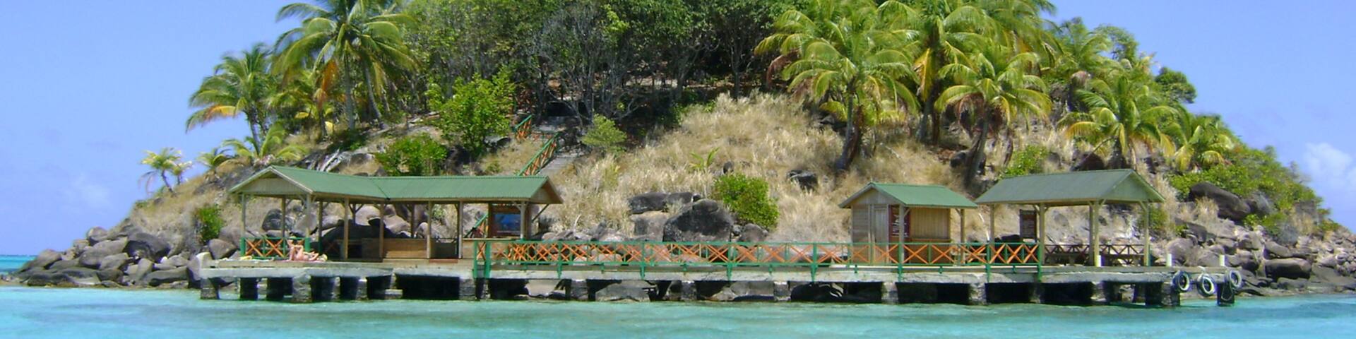 Old Providence McBean Lagoon National Park showing tropical scenes and general coastal views