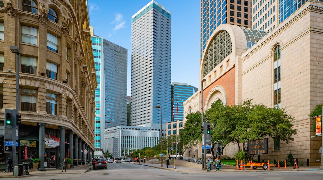 Dallas showing a city and a skyscraper