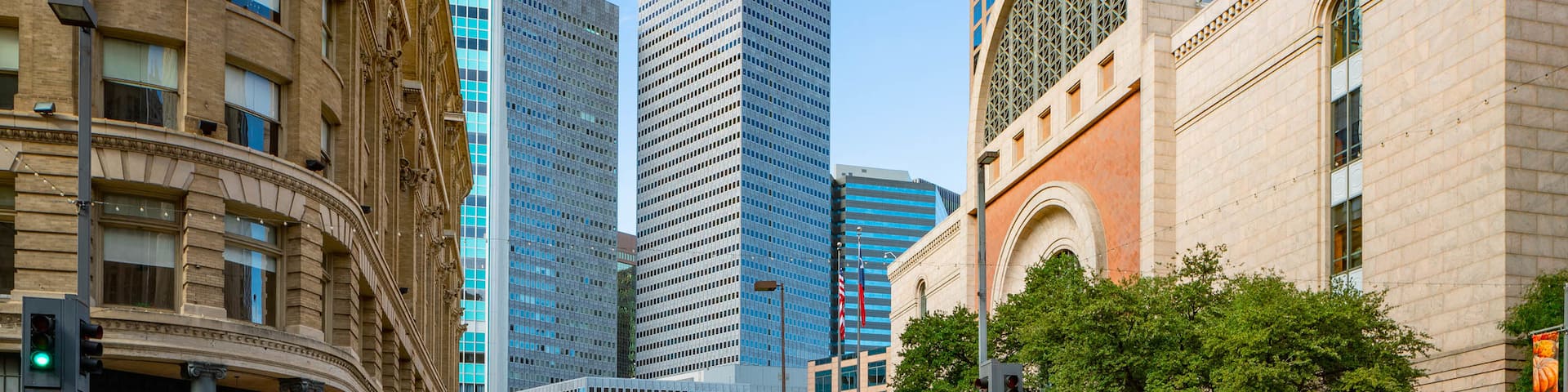 Dallas showing a city and a skyscraper