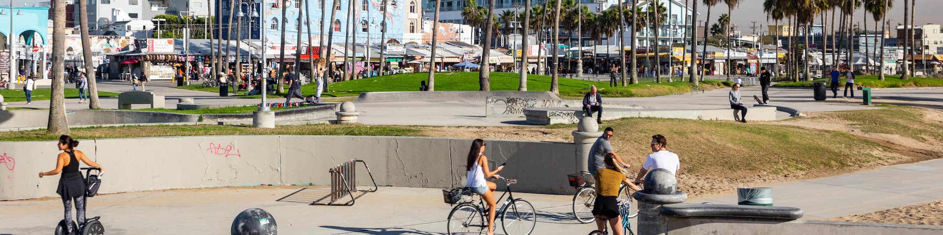 Venice Skate Park featuring a coastal town