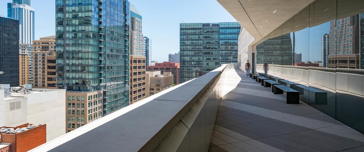 San Francisco Museum of Modern Art featuring a city