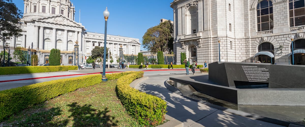 Tenderloin showing heritage architecture