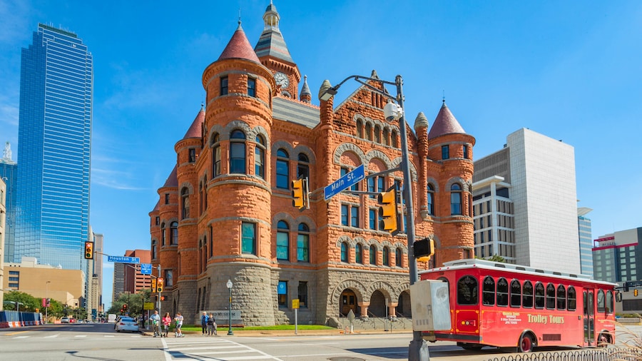 Dallas County Courthouse
