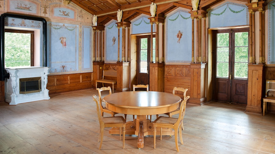 Rose Island featuring heritage elements and interior views