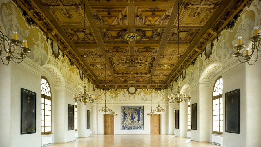 Dachau Palace showing heritage elements and interior views