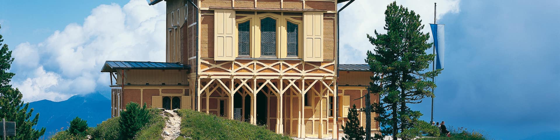 King\'s House on Schachen showing a house
