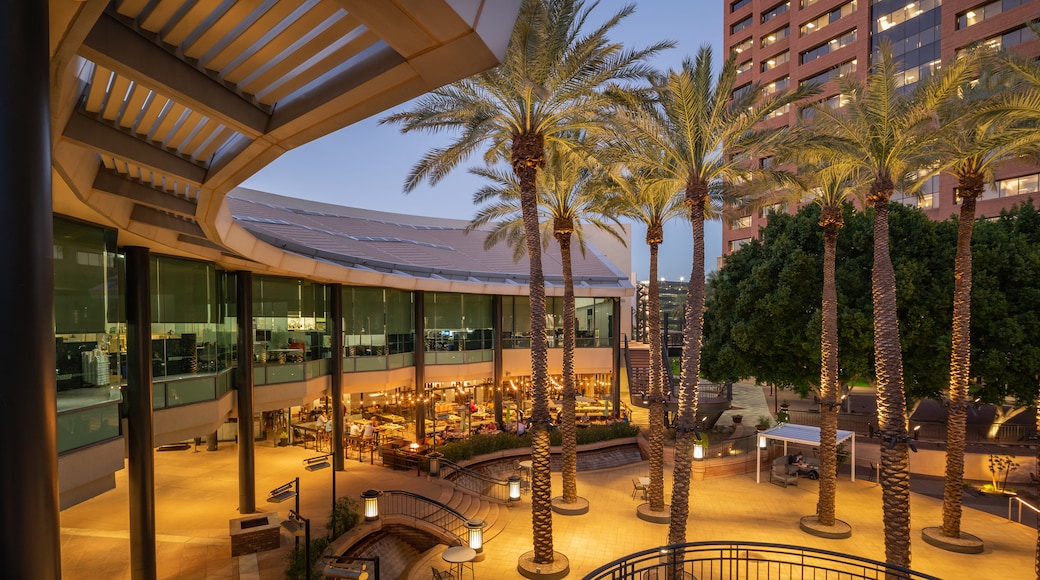 Arizona Center