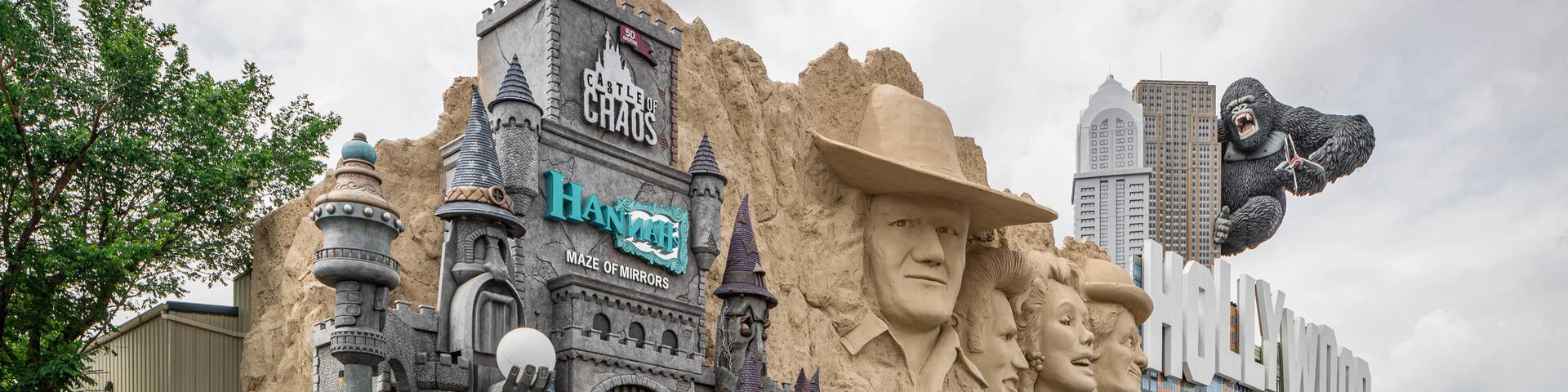 Hannah\'s Maze of Mirrors showing outdoor art and rides