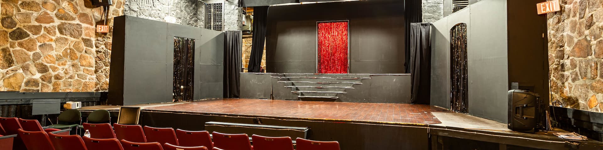 Owen\'s Theater