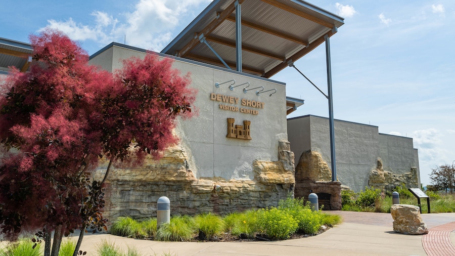 Dewey Short Visitor Center