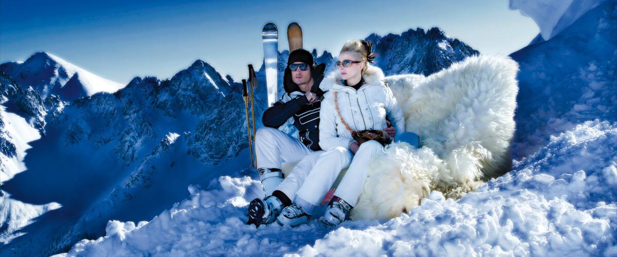 Seefeld in Tirol featuring snow as well as a couple