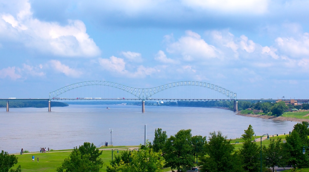 Memphis showing a bridge and a river or creek