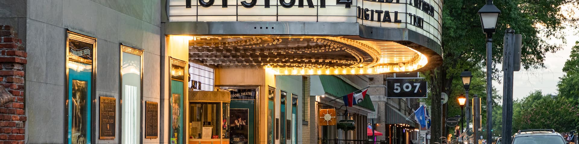 Commodore Theatre featuring signage