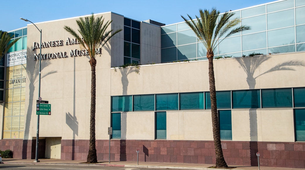 Japanese American National Museum which includes signage