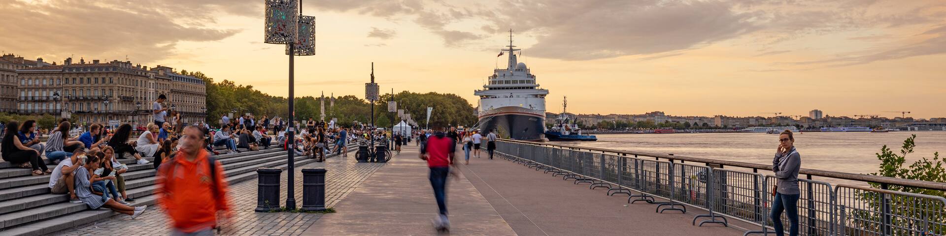 Les Quais