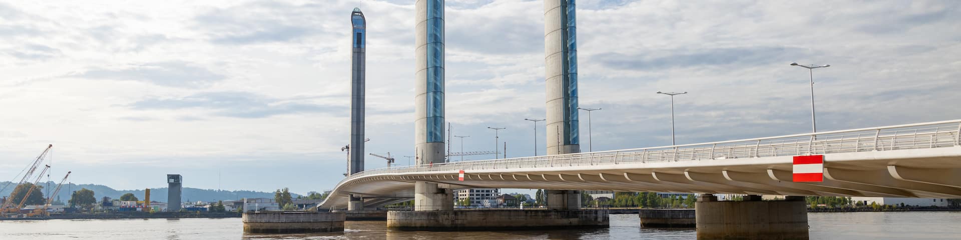 Chaban Delmas Bridge