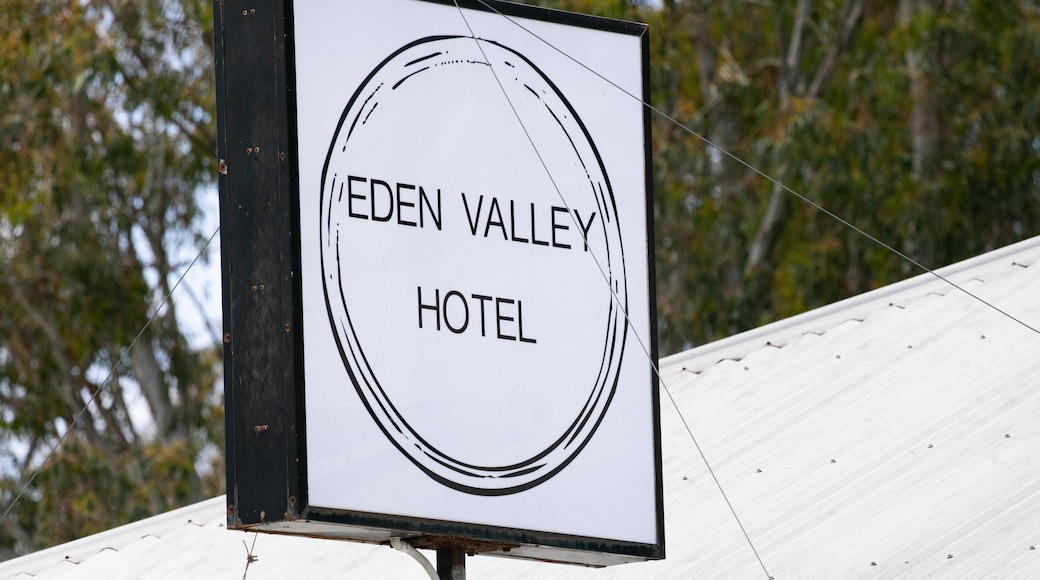 Eden Valley showing signage