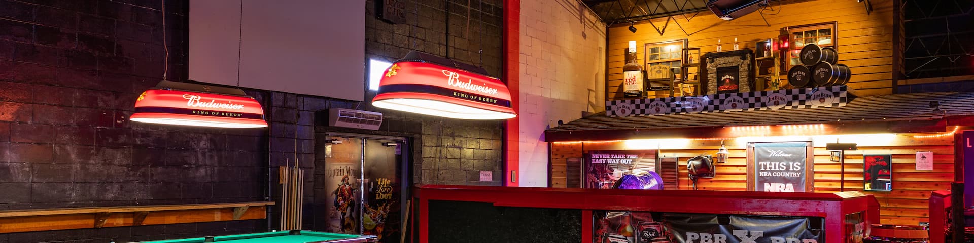 8 Seconds Saloon which includes interior views and a bar