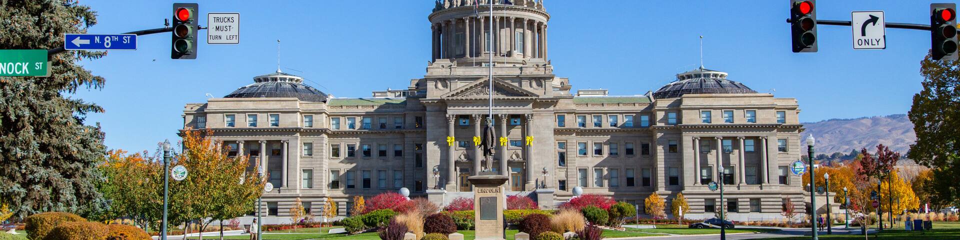 Boise showing an administrative buidling
