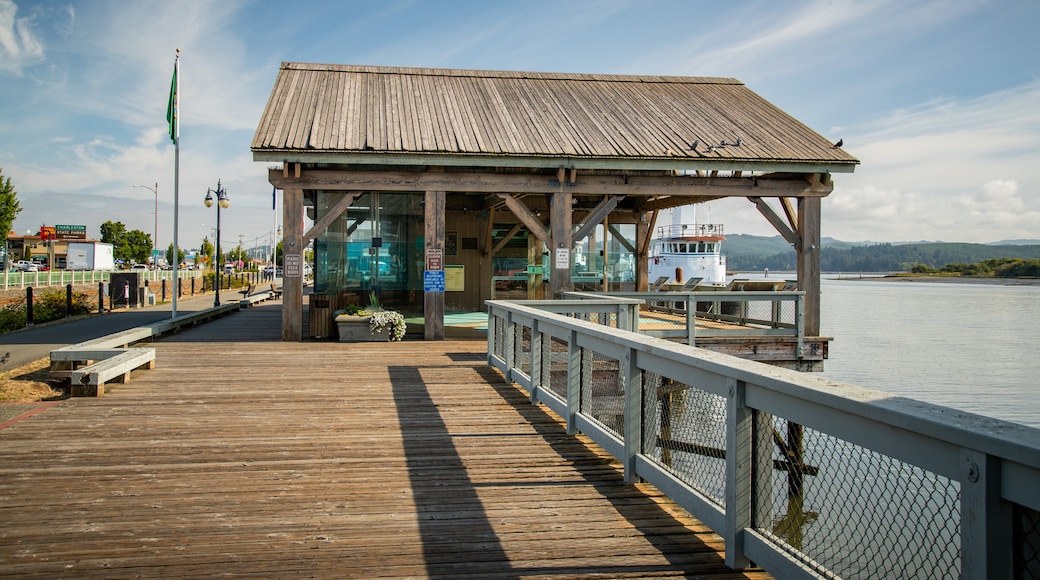 Coos Bay Boardwalk