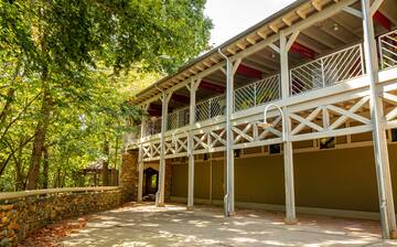 Visit Elachee Nature Science Center in Gainesville | Expedia