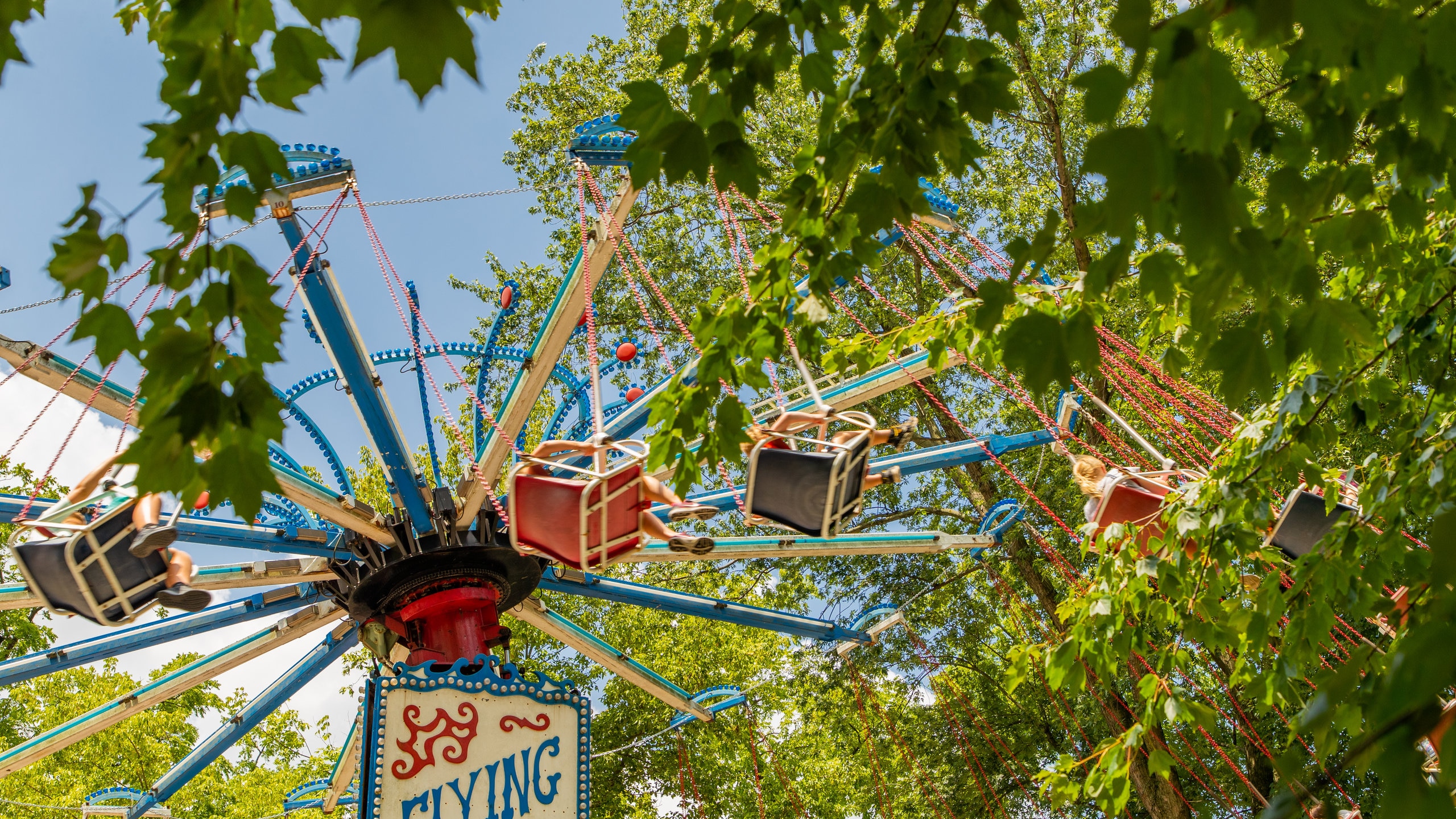 Dutch Wonderland Family Amusement Park